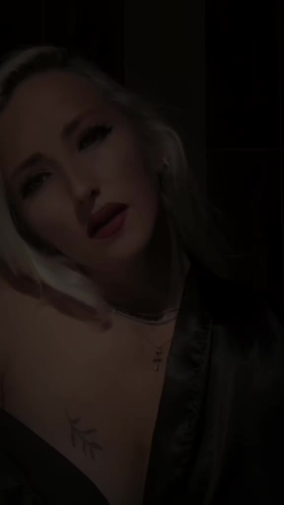 @Ela31_61