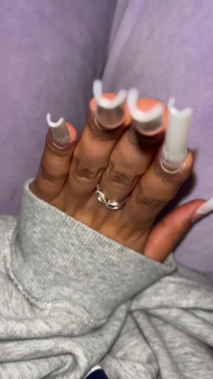 @ellaaaaaa