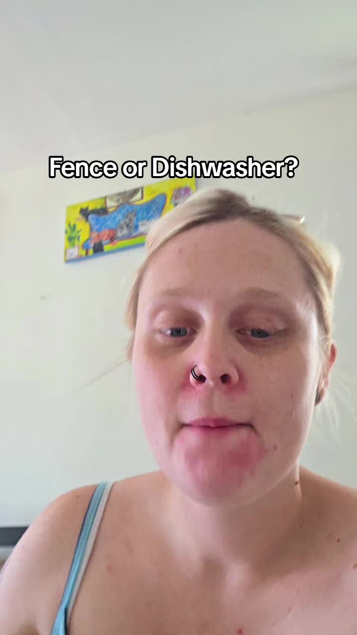@EmieWonders