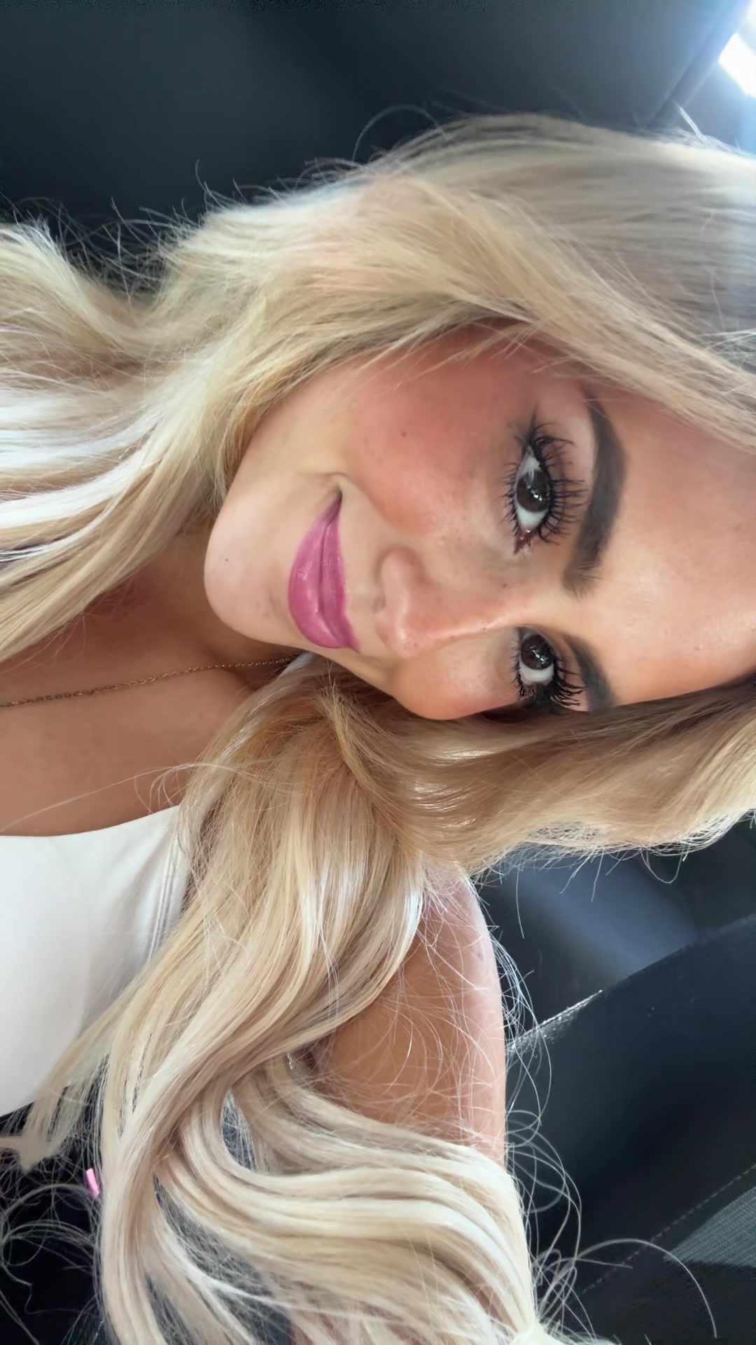 @anjelena