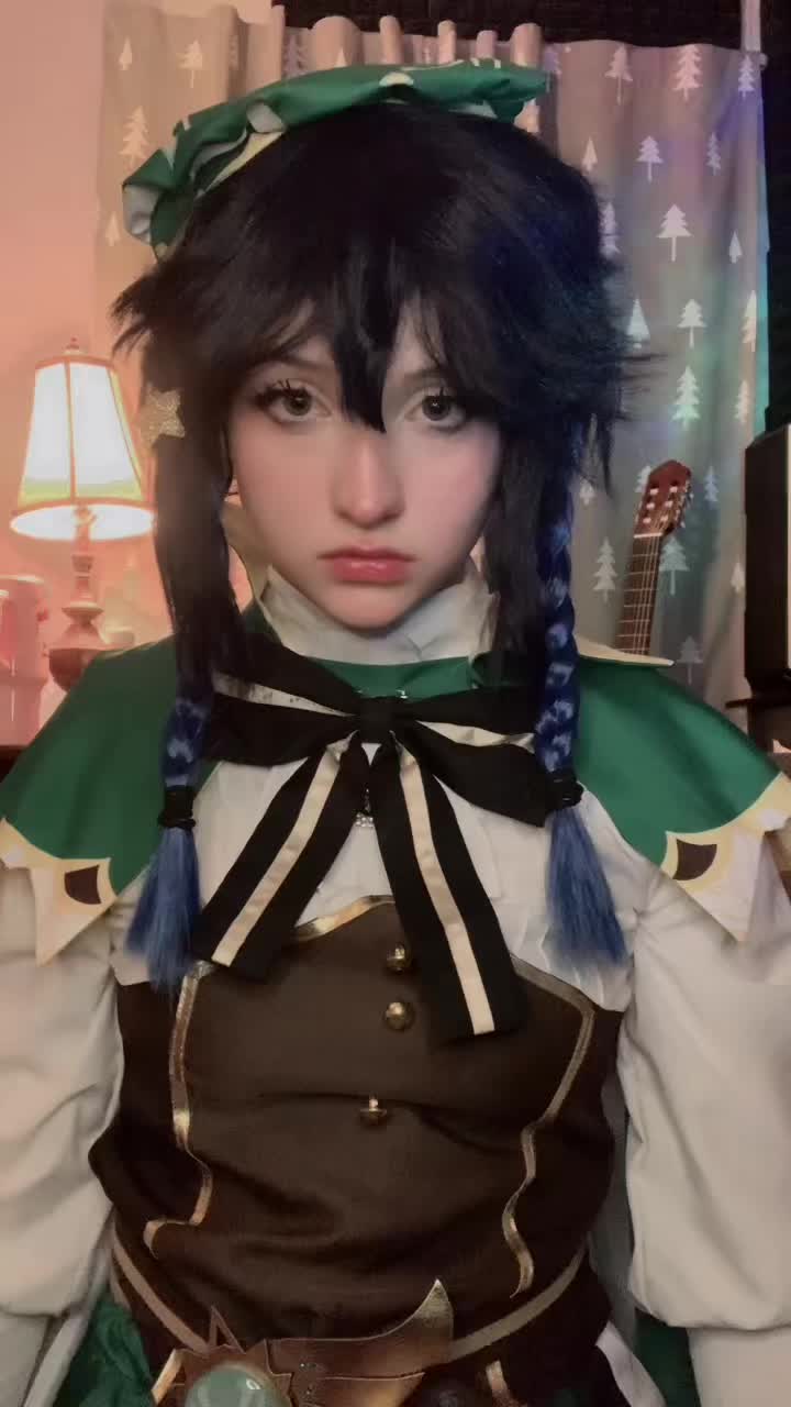 @≽^&bull;⩊&bull;^≼♡