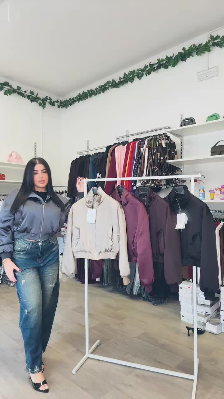 @GossipGirlShop🛍️