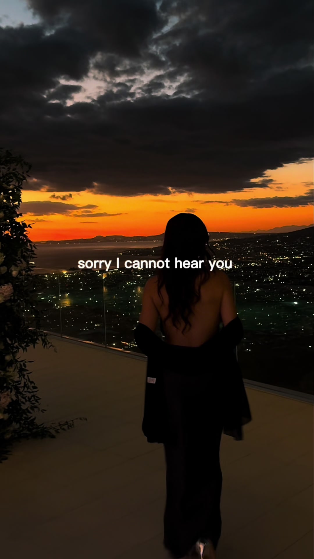 @R🫐