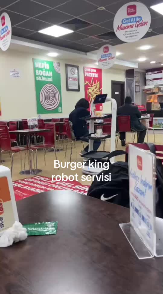 @hiloura
