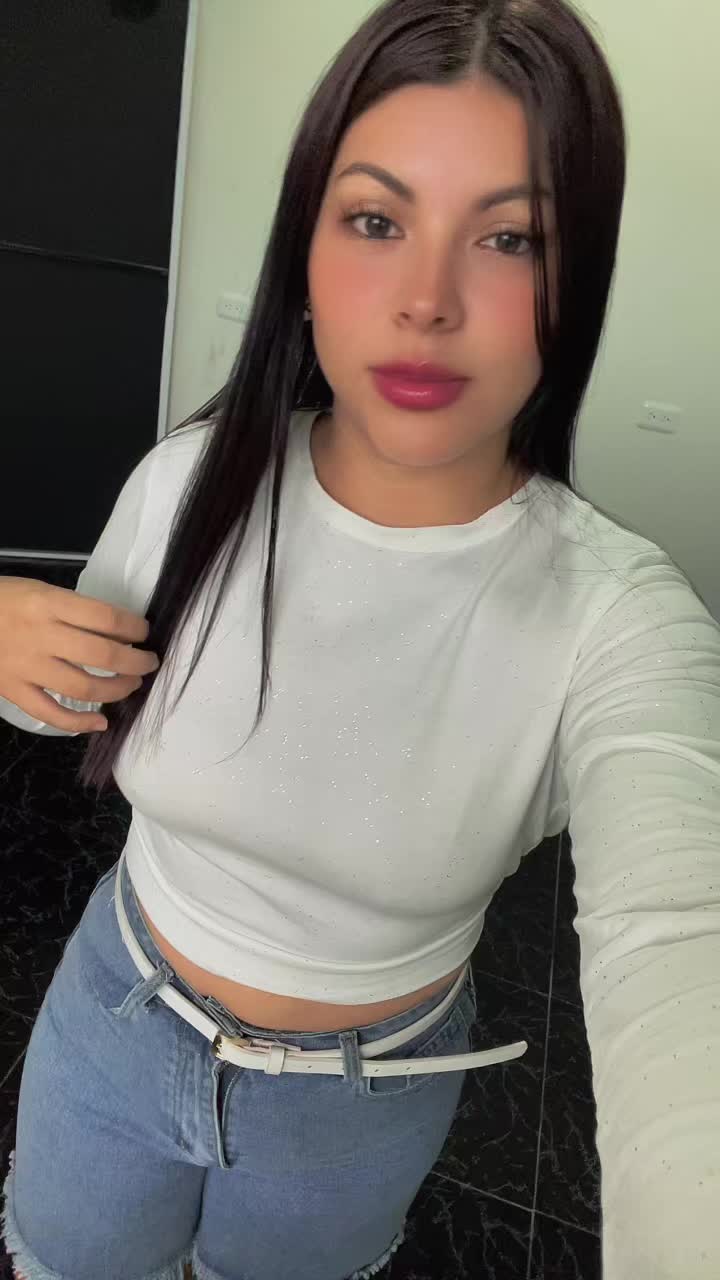 @𝒞ℯ𝓁𝒾 `♡