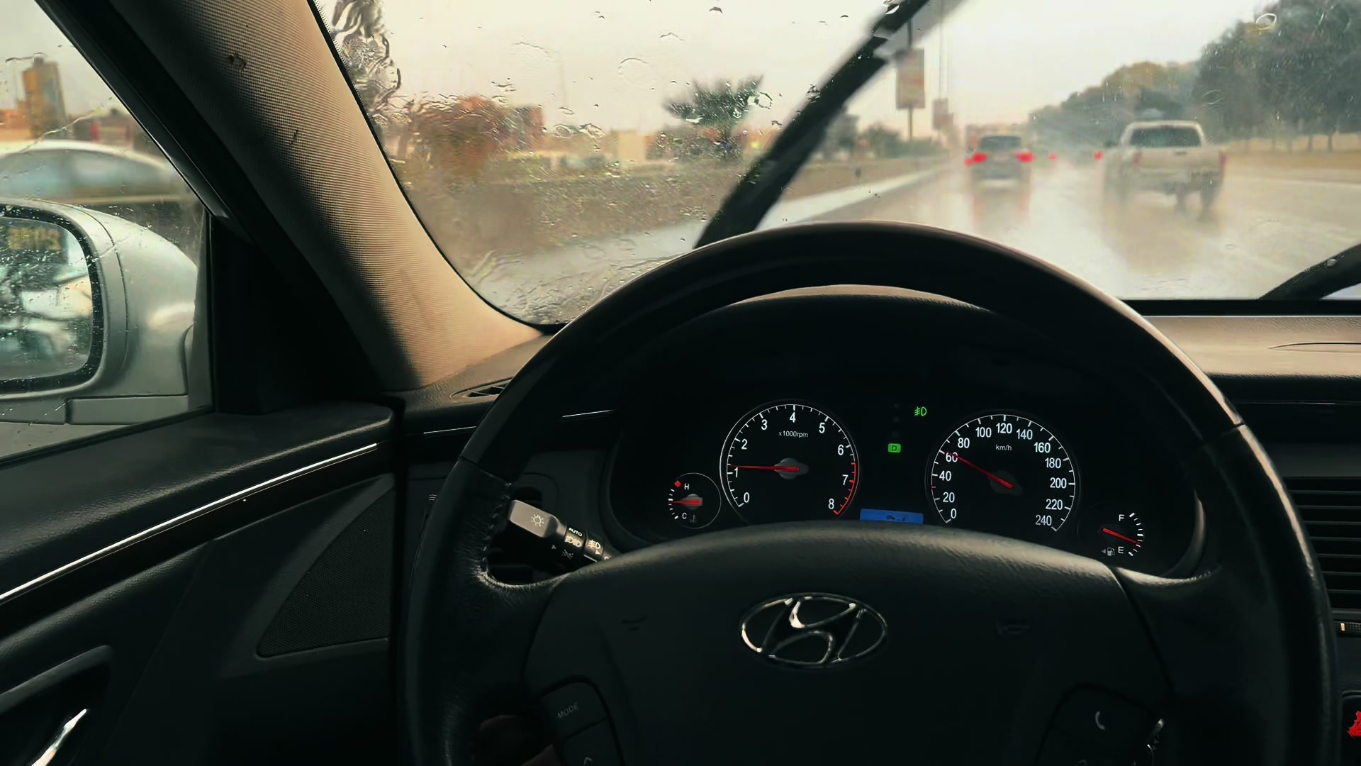 @امسيلخ لي بيع وشراء السيارات🚗