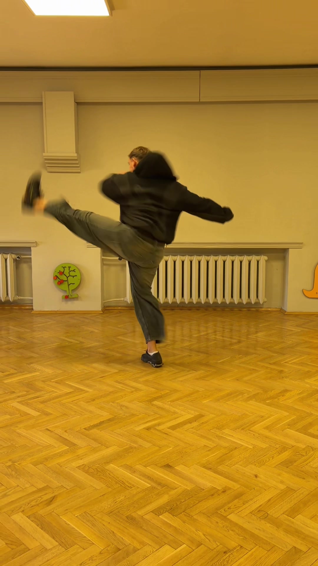 @Philipjumpstyle