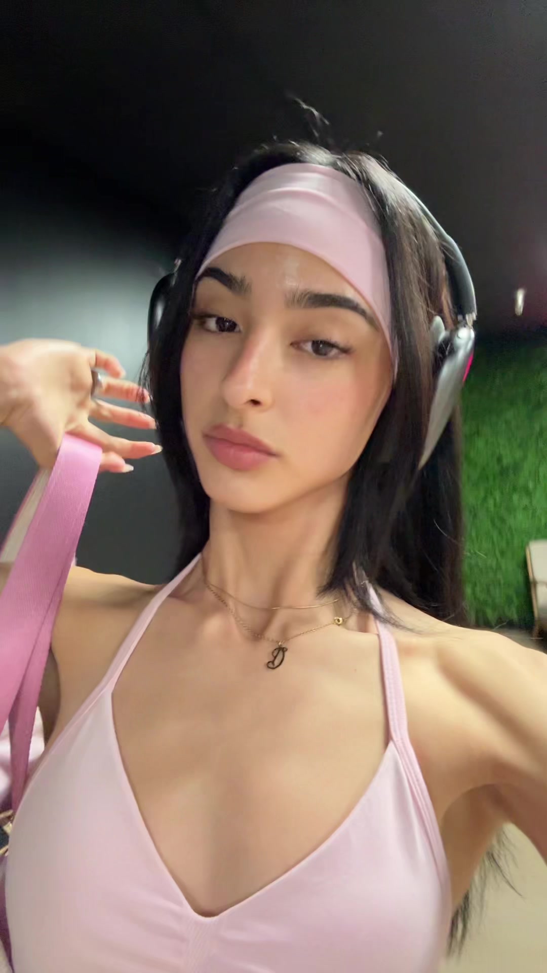@Daaviaanaa