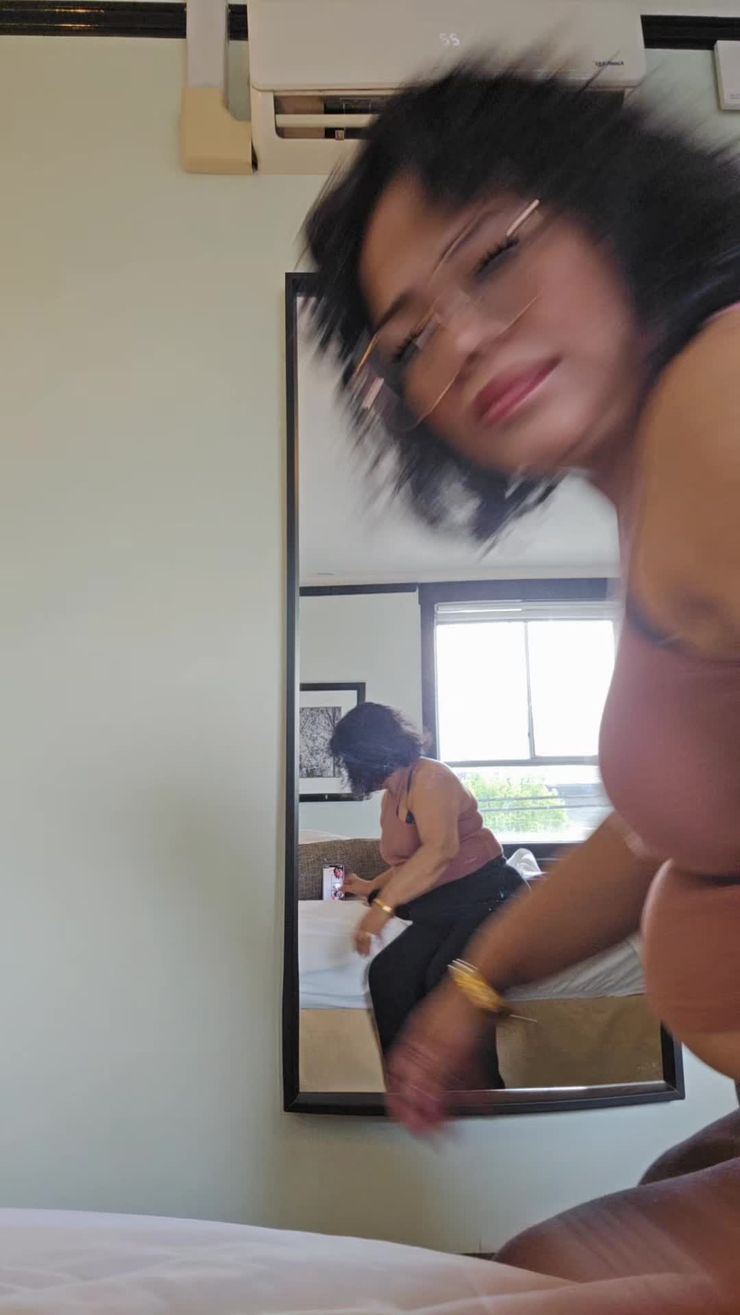 @Celia Alvarez