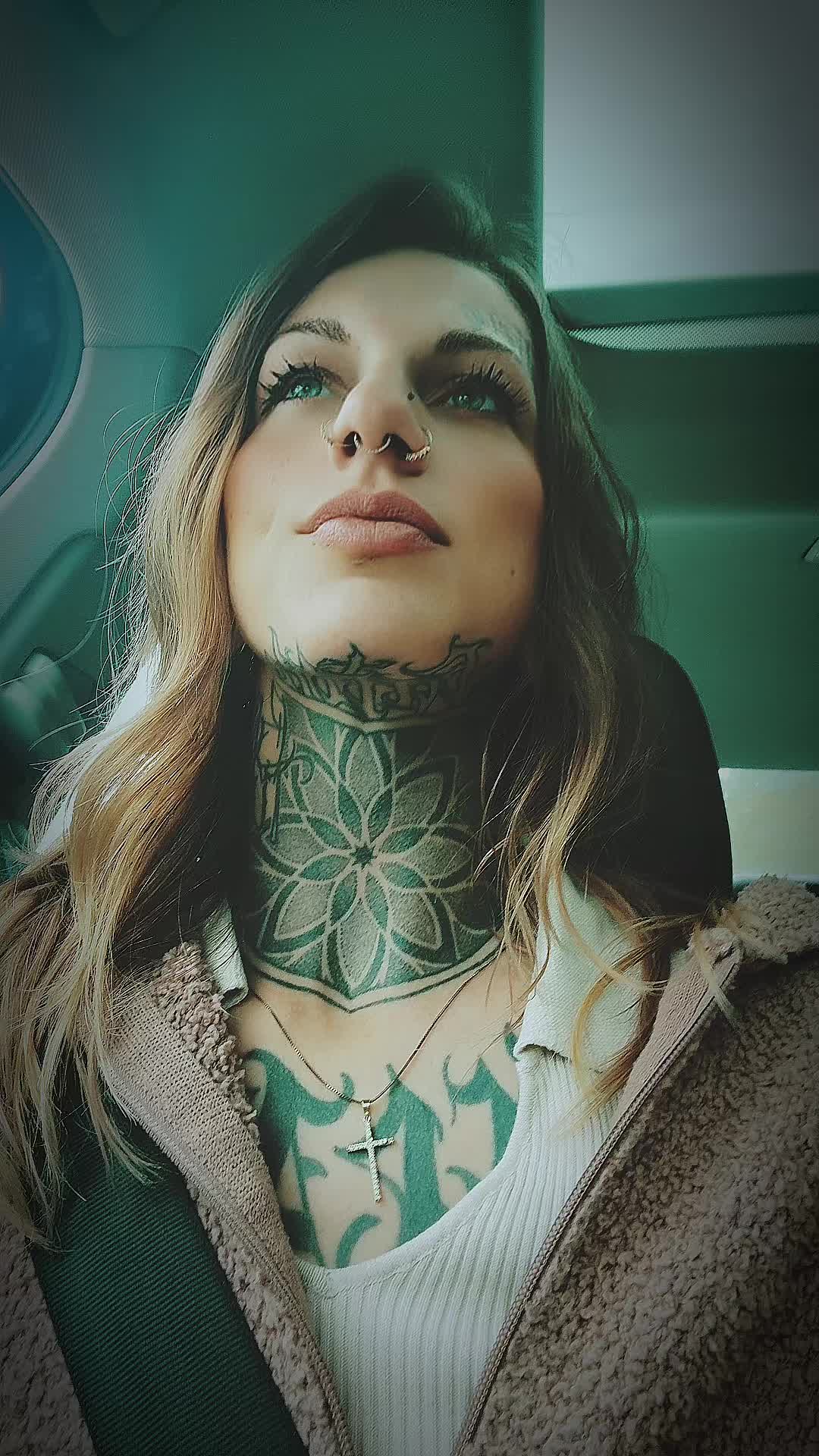 @Chelsi Lynn Wilkens ♌️ ♎️ ♒️