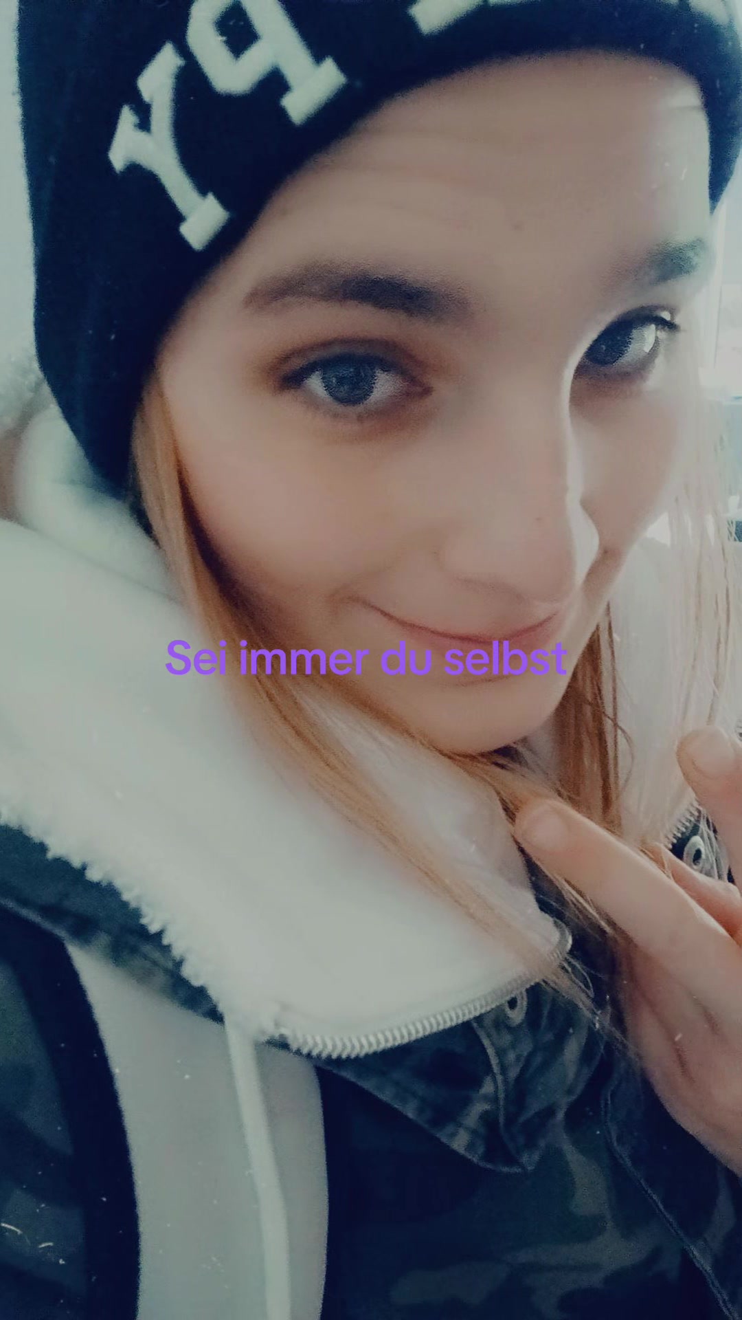 @luisabinder320