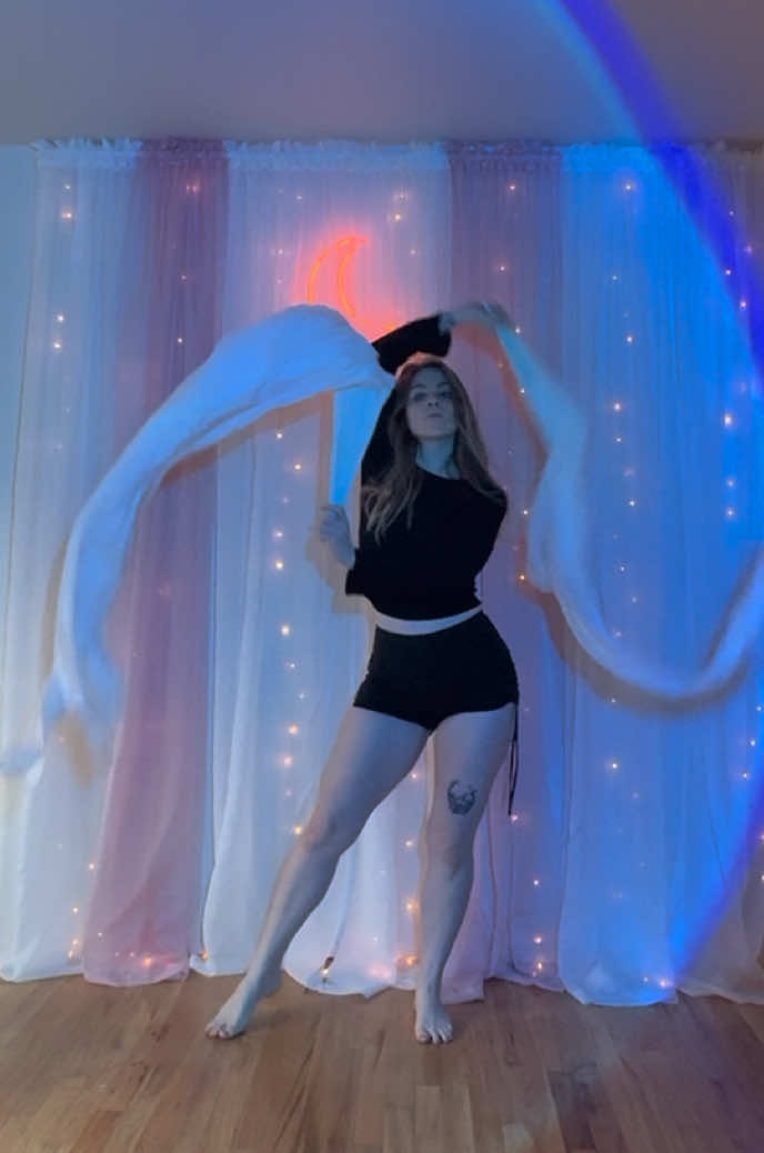 @myceliarose