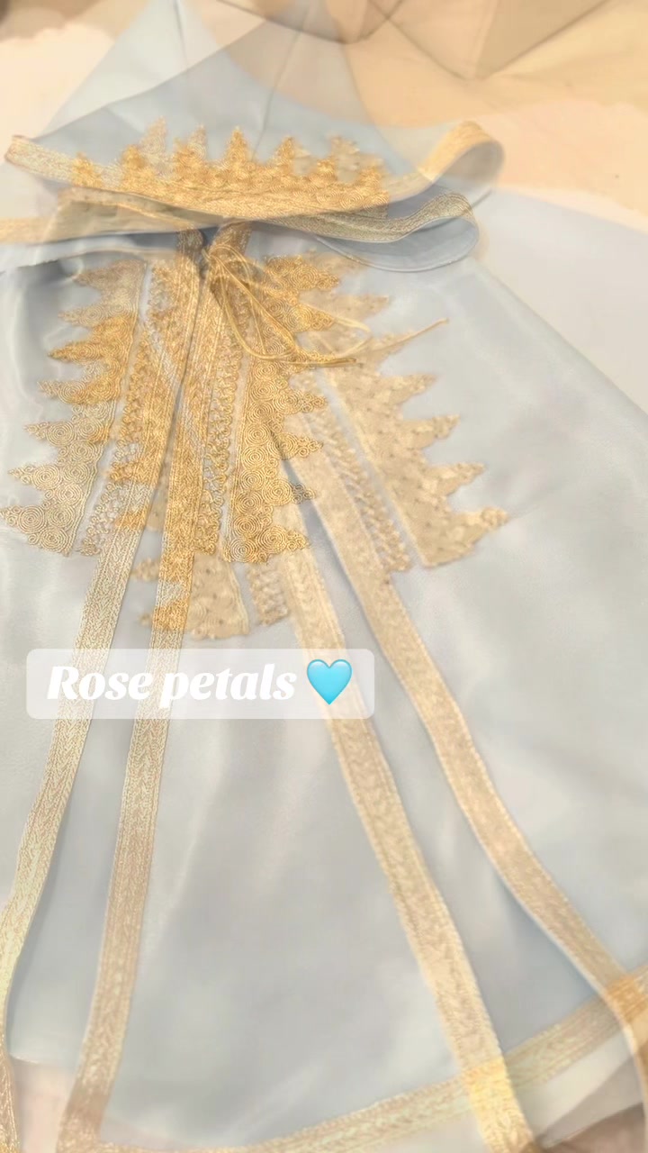 @rose petals