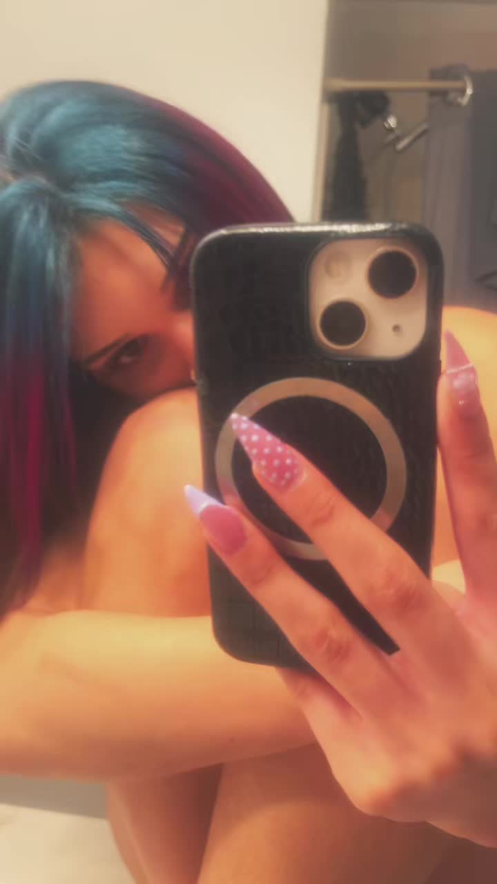 @😊