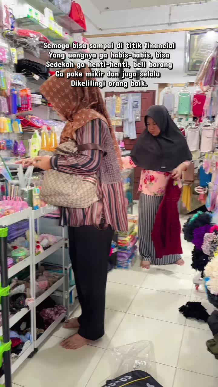 @Santrianiolshop