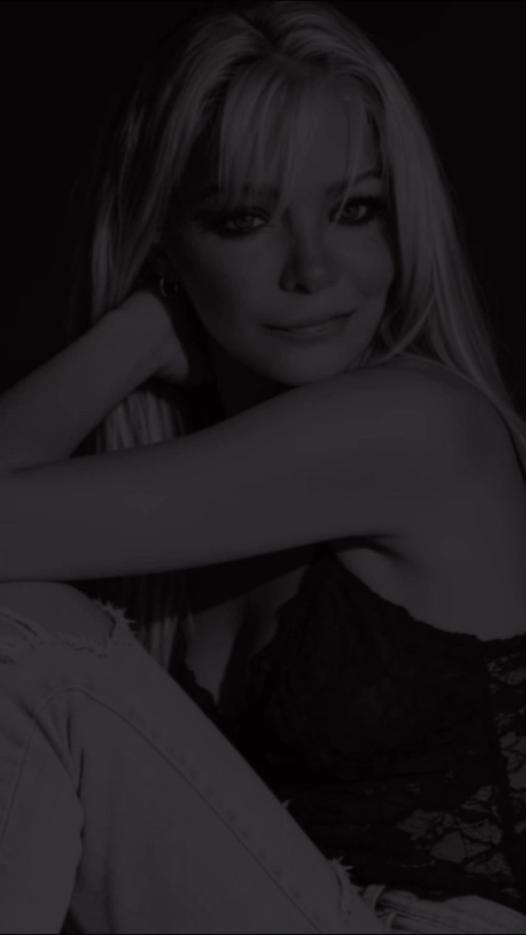 @Sabrina