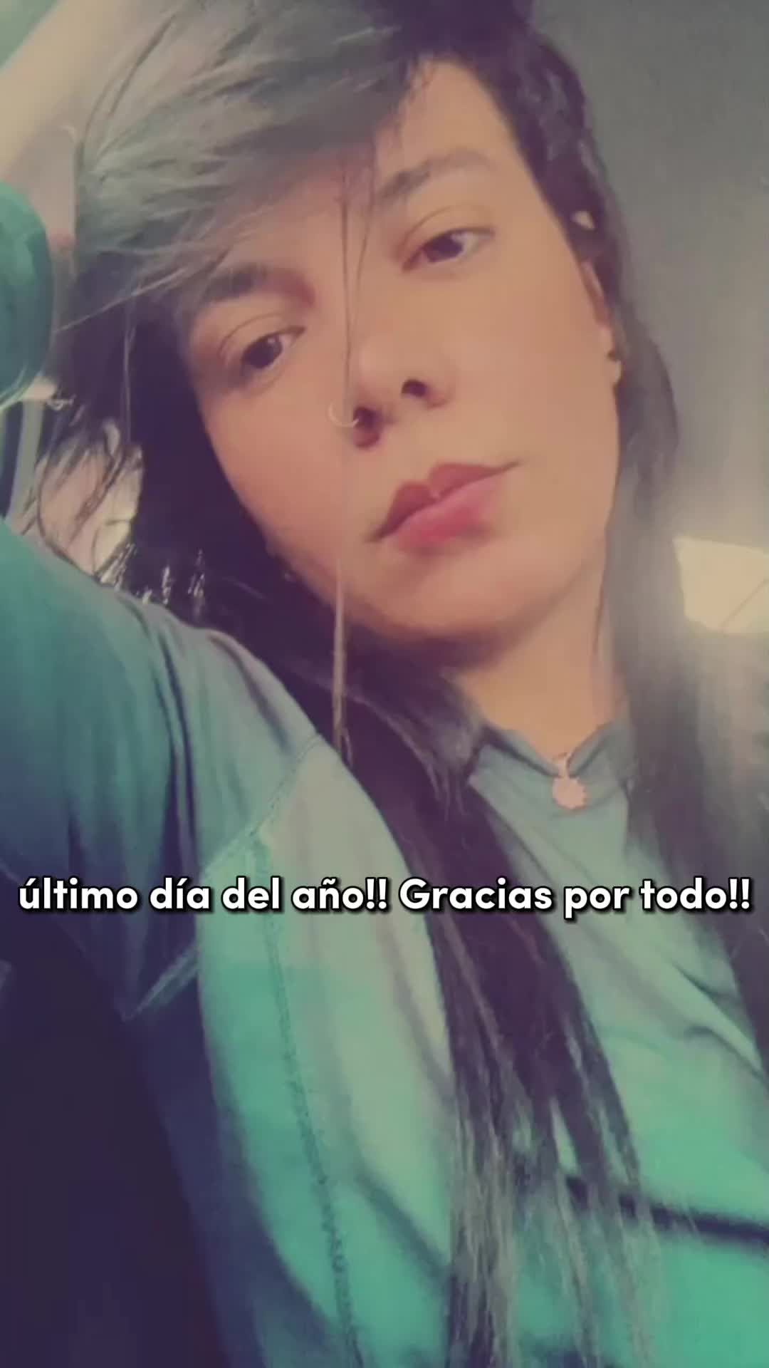 @🦦