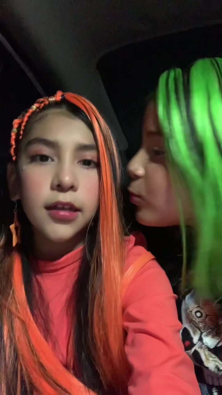 @nela_idols
