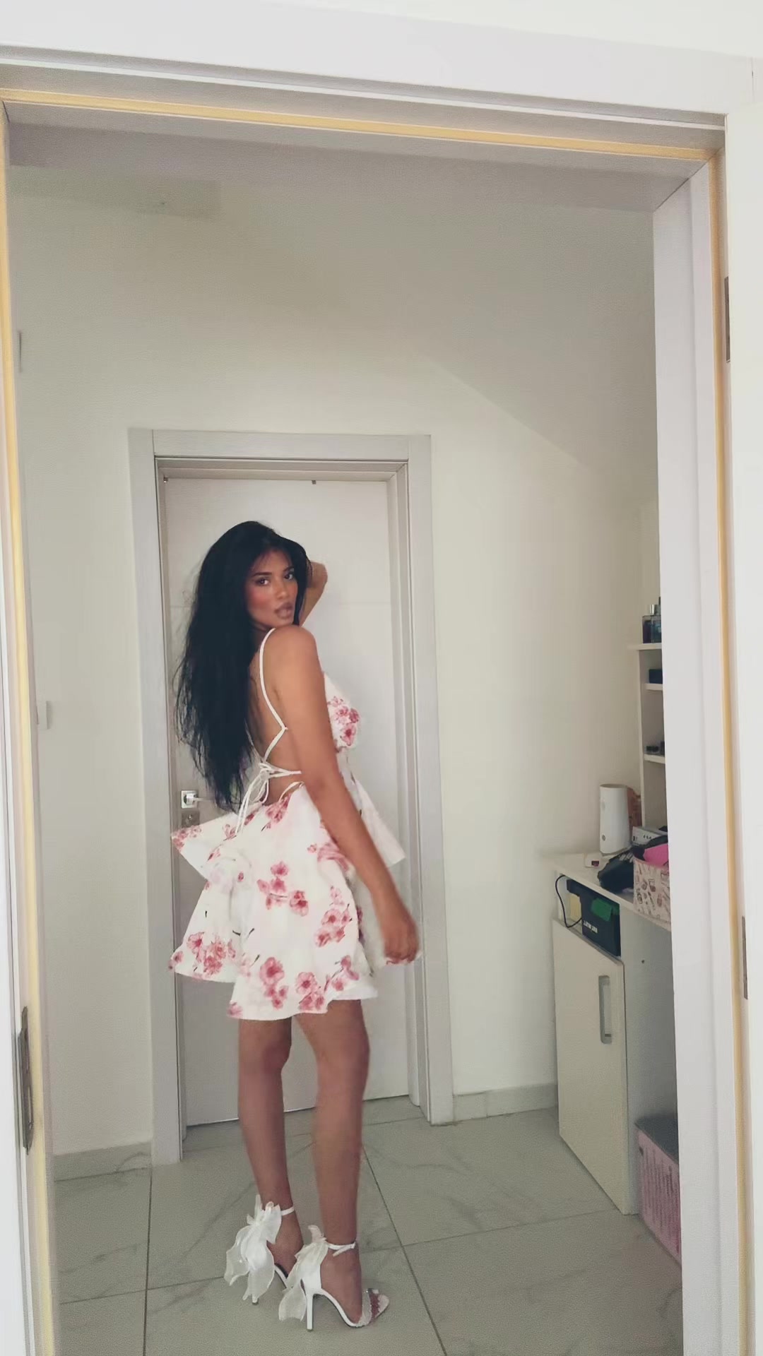 @nadjolinaa