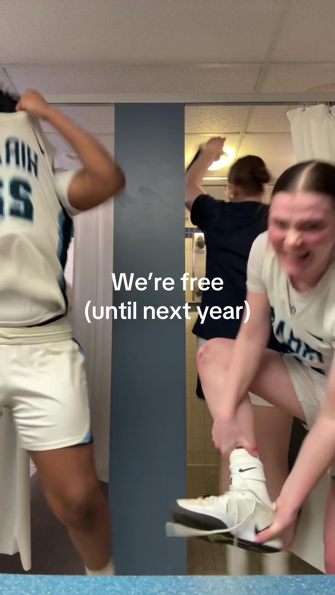 @GlizzyLizzy