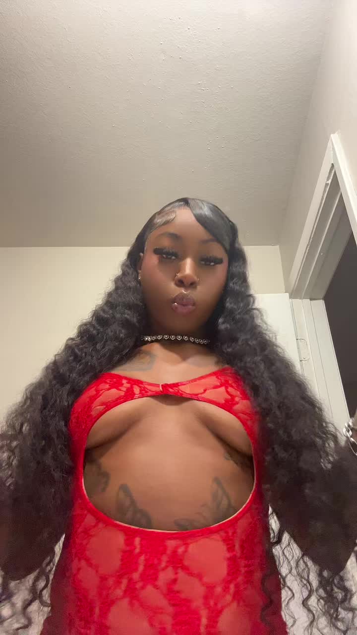 @Niya Dior 💋