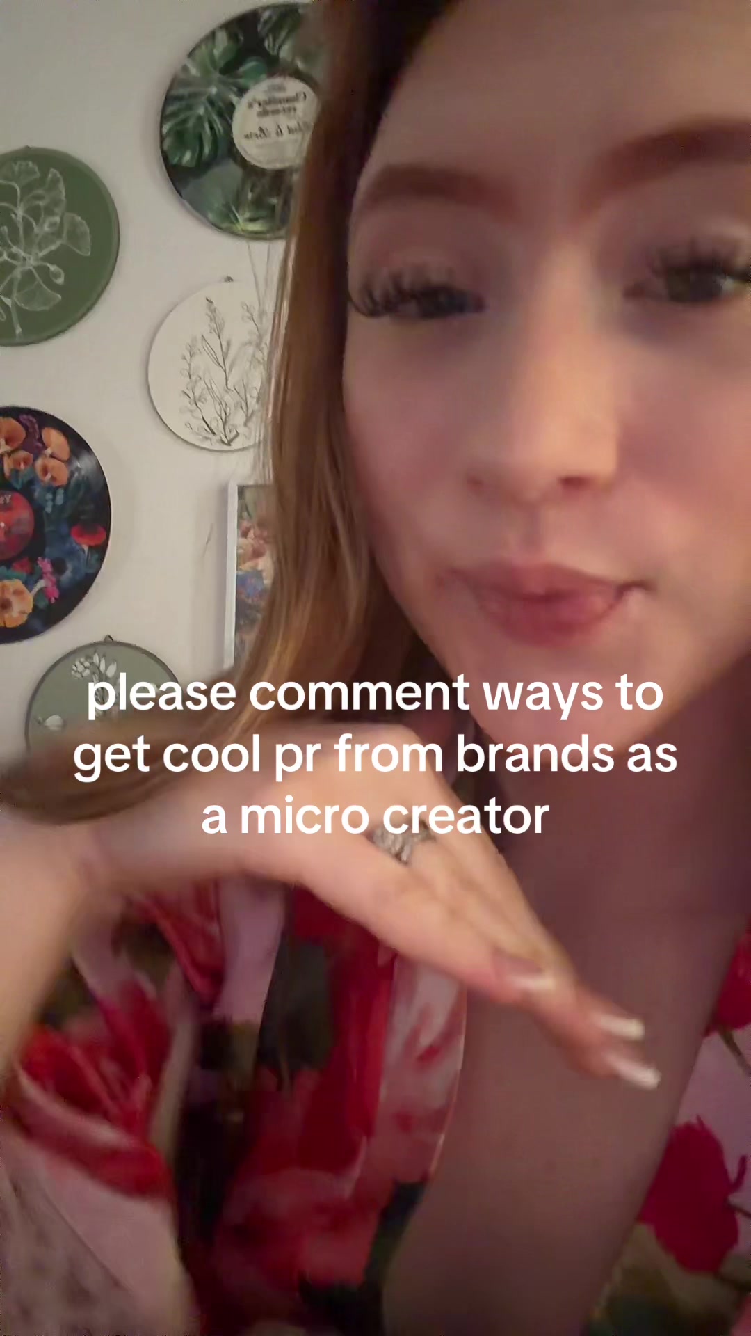 @shaniaa