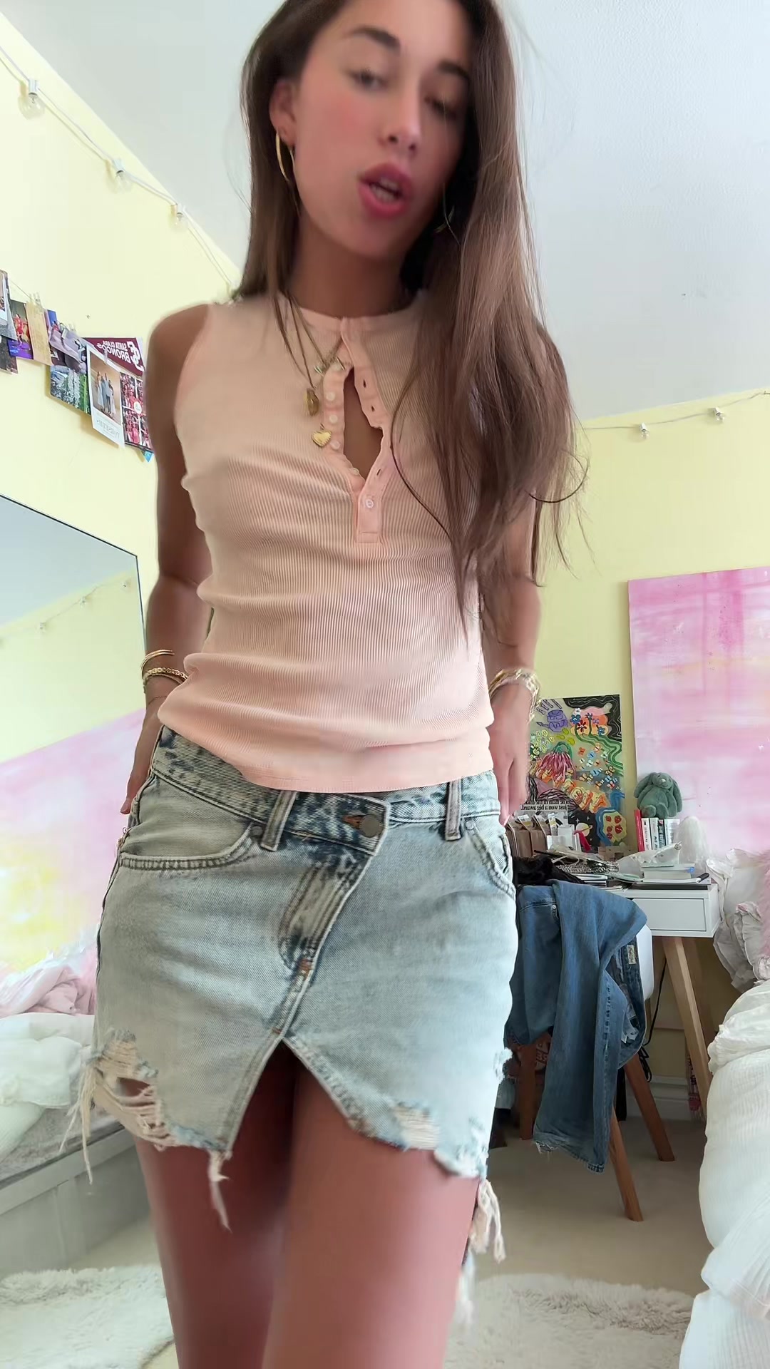 @Ell