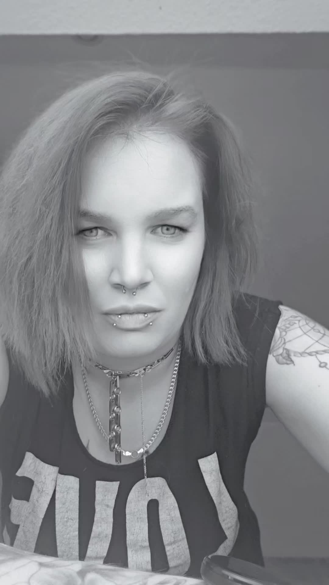 @Das_böse_Aus_der_Hölle