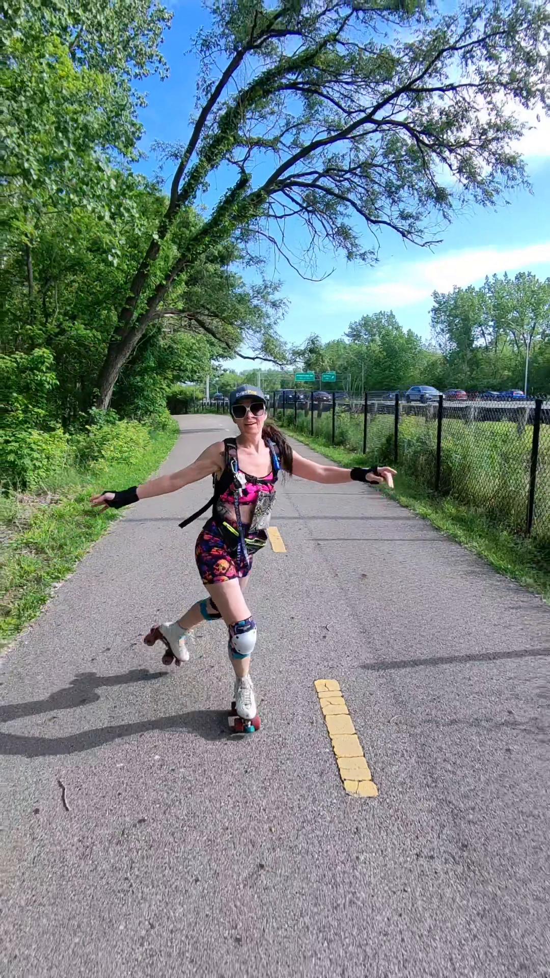 @Emma.Skates.Ohio๐๐บ๐ธ
