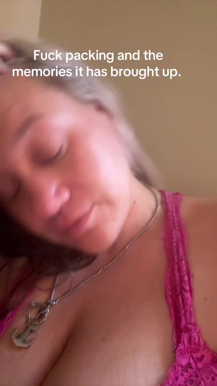 @ChronicallySavannah