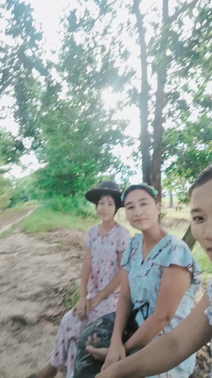 @သံဇင်