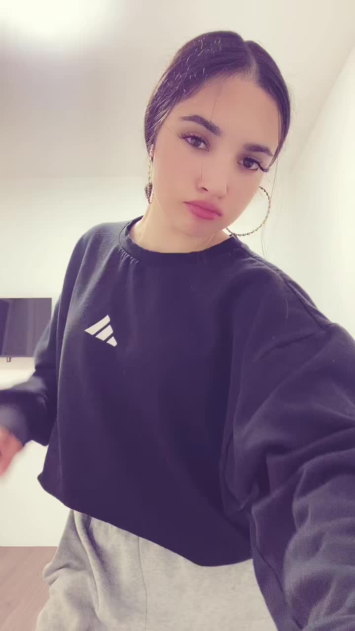 @⚜️𝒩ℯ𝓁ℯ𝓎𝒶⚜️
