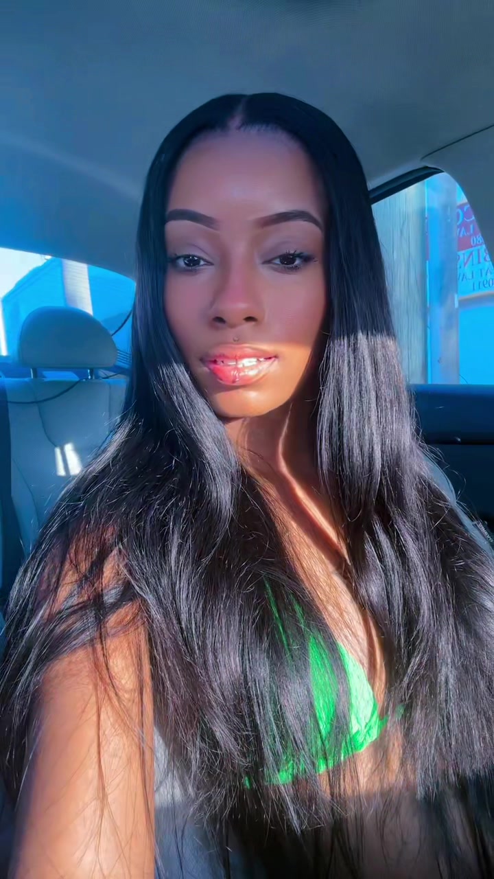 @Aaliyah
