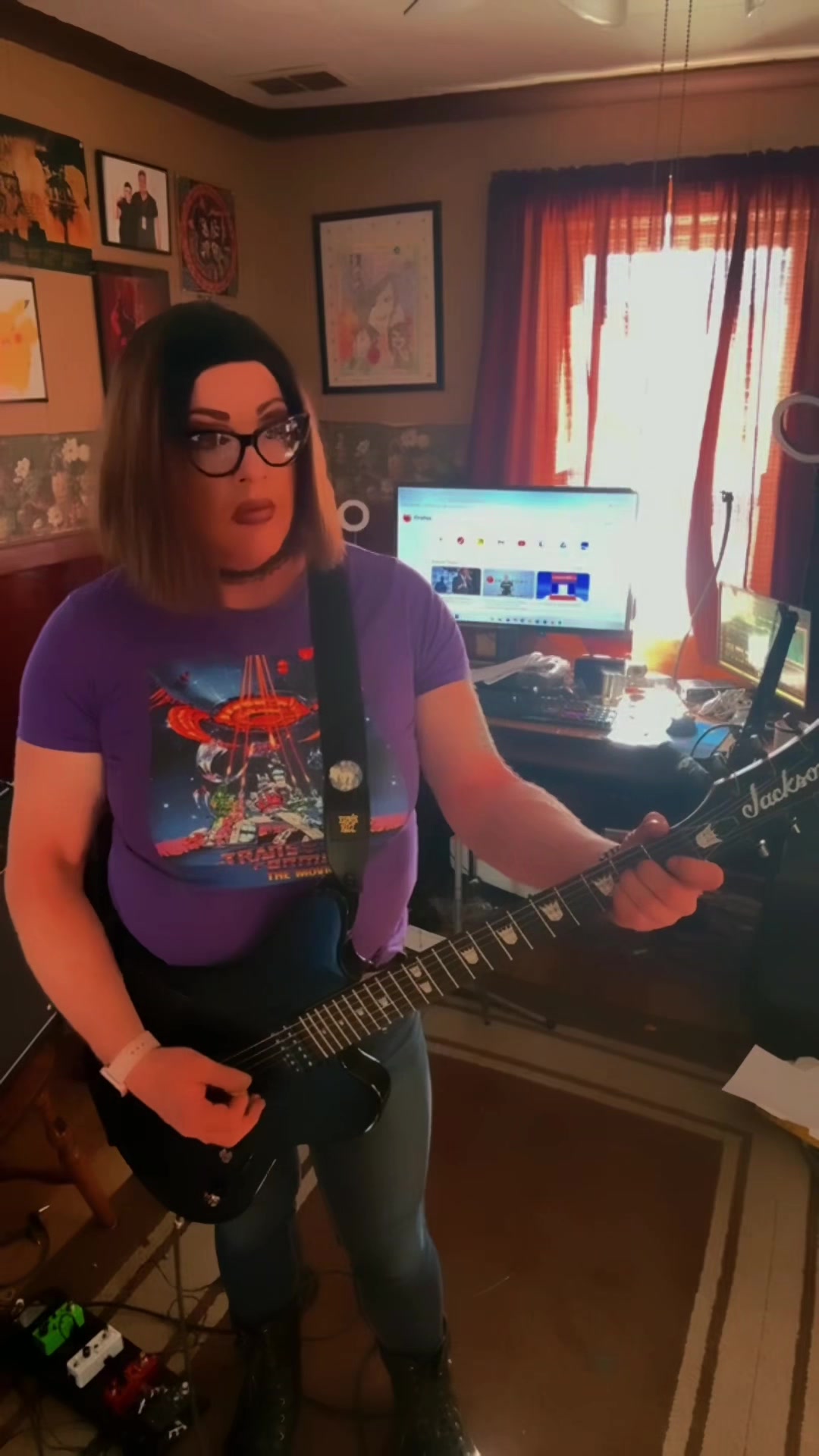 @MindyDeVil