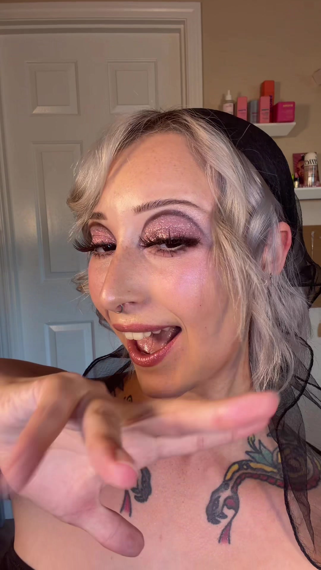 @vividly_lily