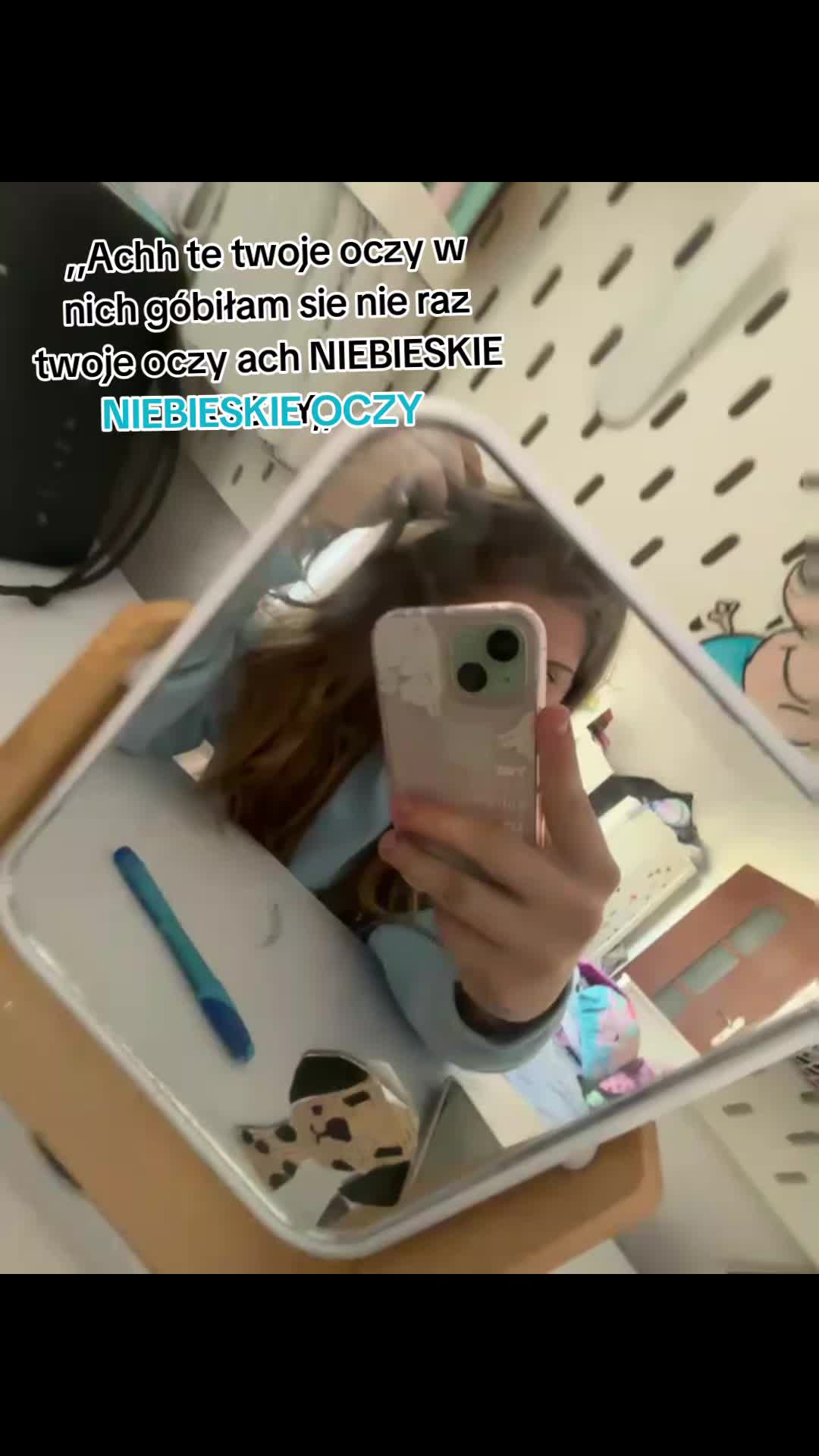 @😳