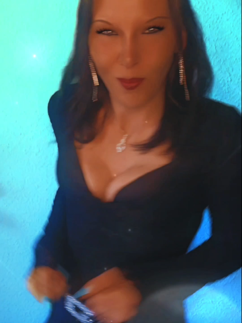 @🔥𝑳𝒊𝒕𝒕𝒍𝒆𝑪𝒓𝒂𝒛𝒚🔥