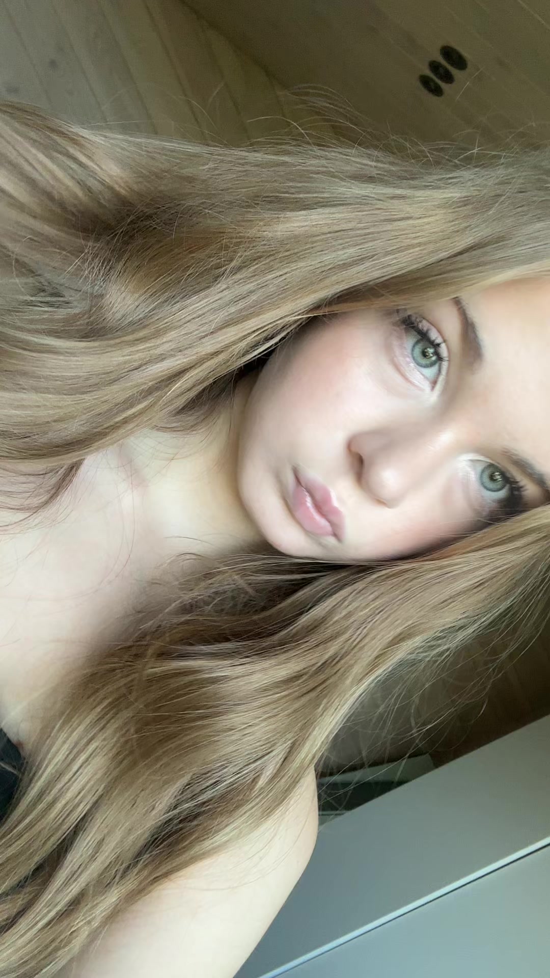 @eveleeshk