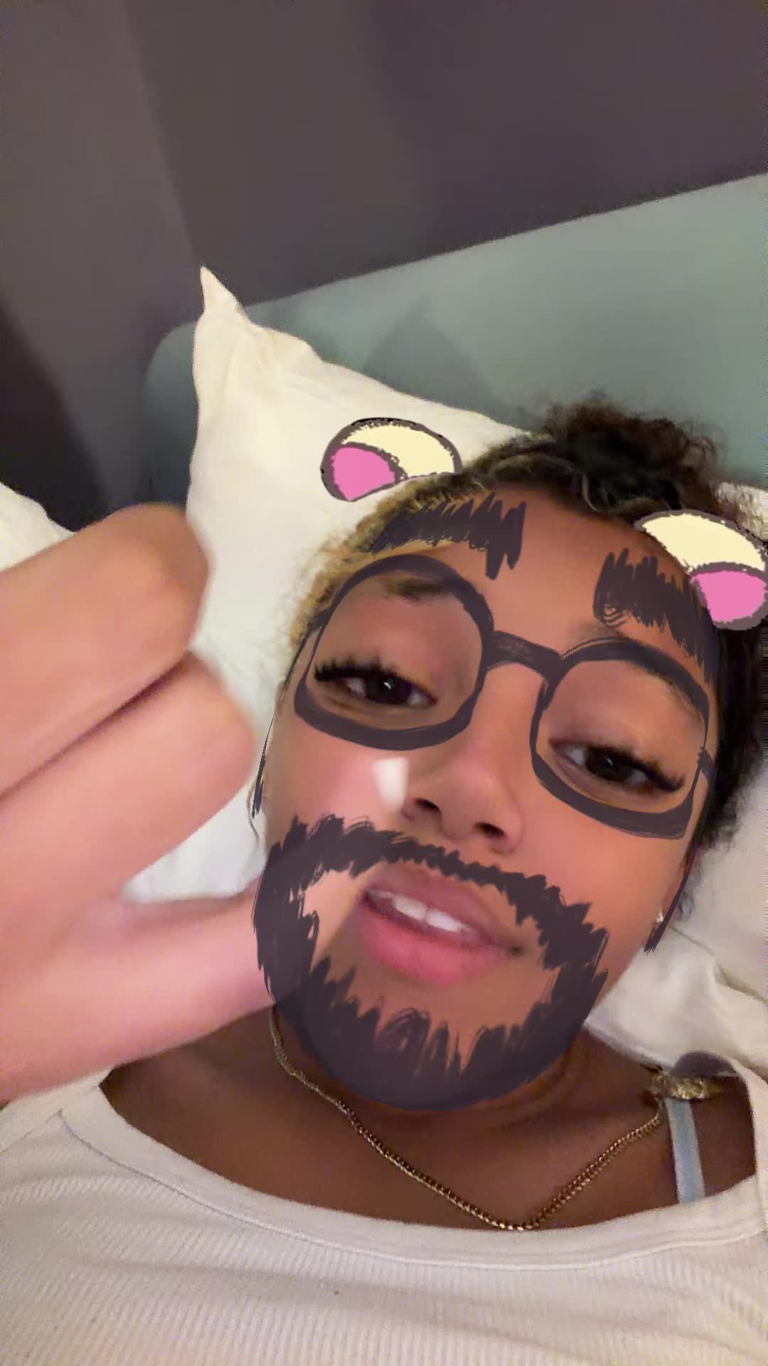 @𝐋𝐢𝐠𝐡𝐭𝐬𝐤𝐢𝐧𝐐𝐮𝐞𝐞𝐧😍