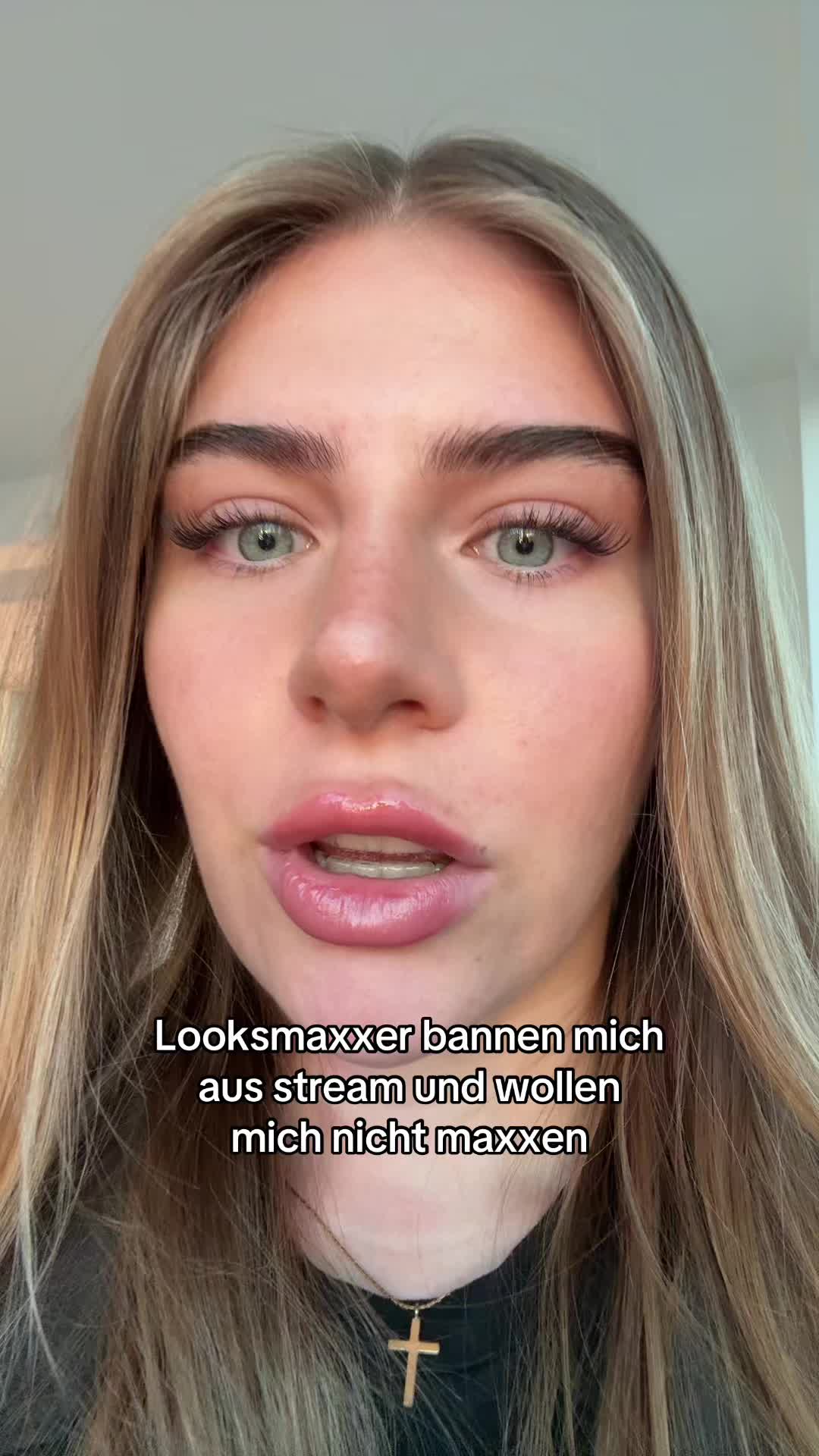 @𝐋𝐚𝐞 𝐋𝐚𝐞 🕊