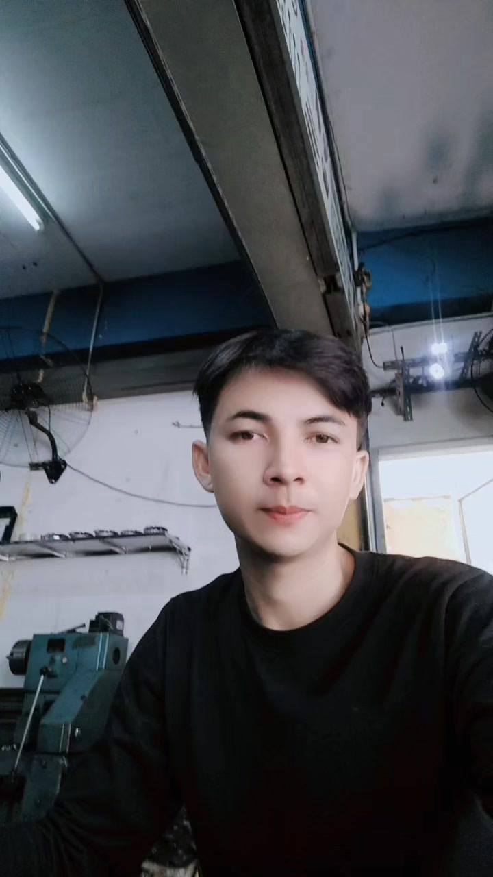 @รักเพื่อชิวิดบ่าวสะหวันนะเขด