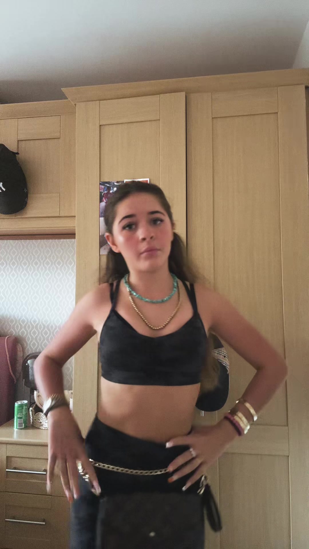 @Seeyalater_25xx