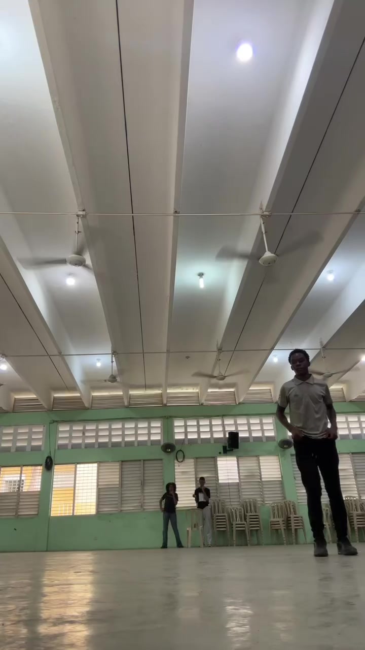 @𝕄𝕚𝕤𝕒 𝔸𝕔𝕣𝕠𝔻𝕒𝕟𝕔𝕖♡🕺