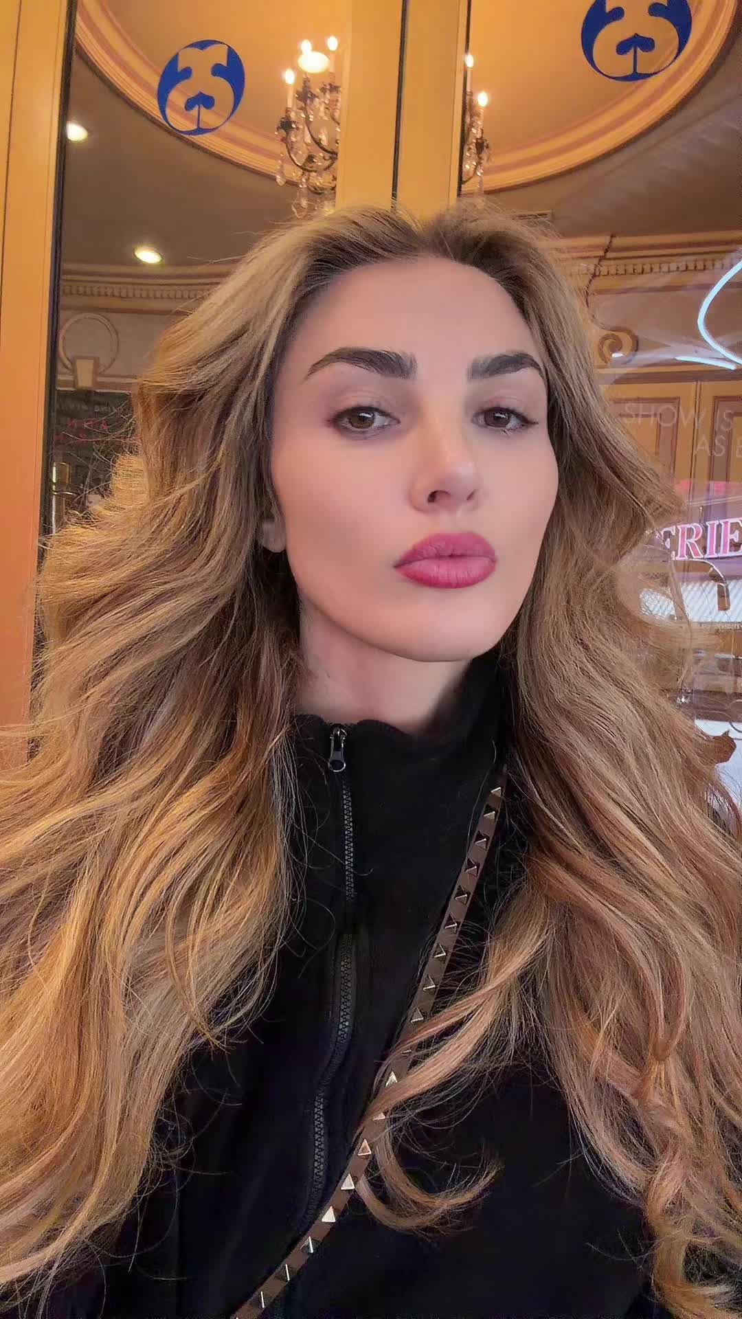 @itskenzieanne