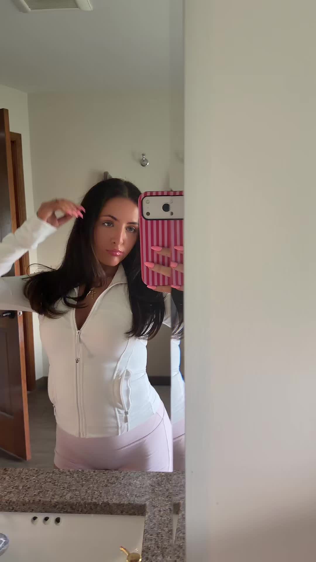 @giannacorzine