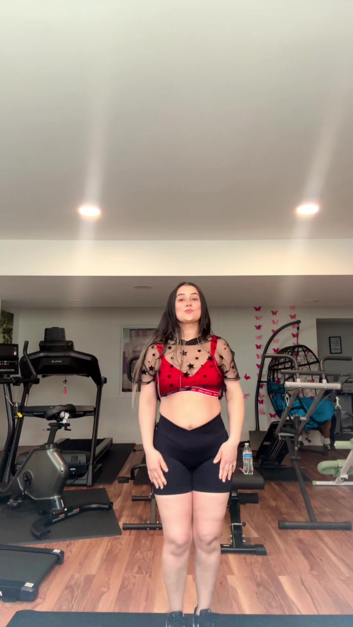 @Aahanaa🔱
