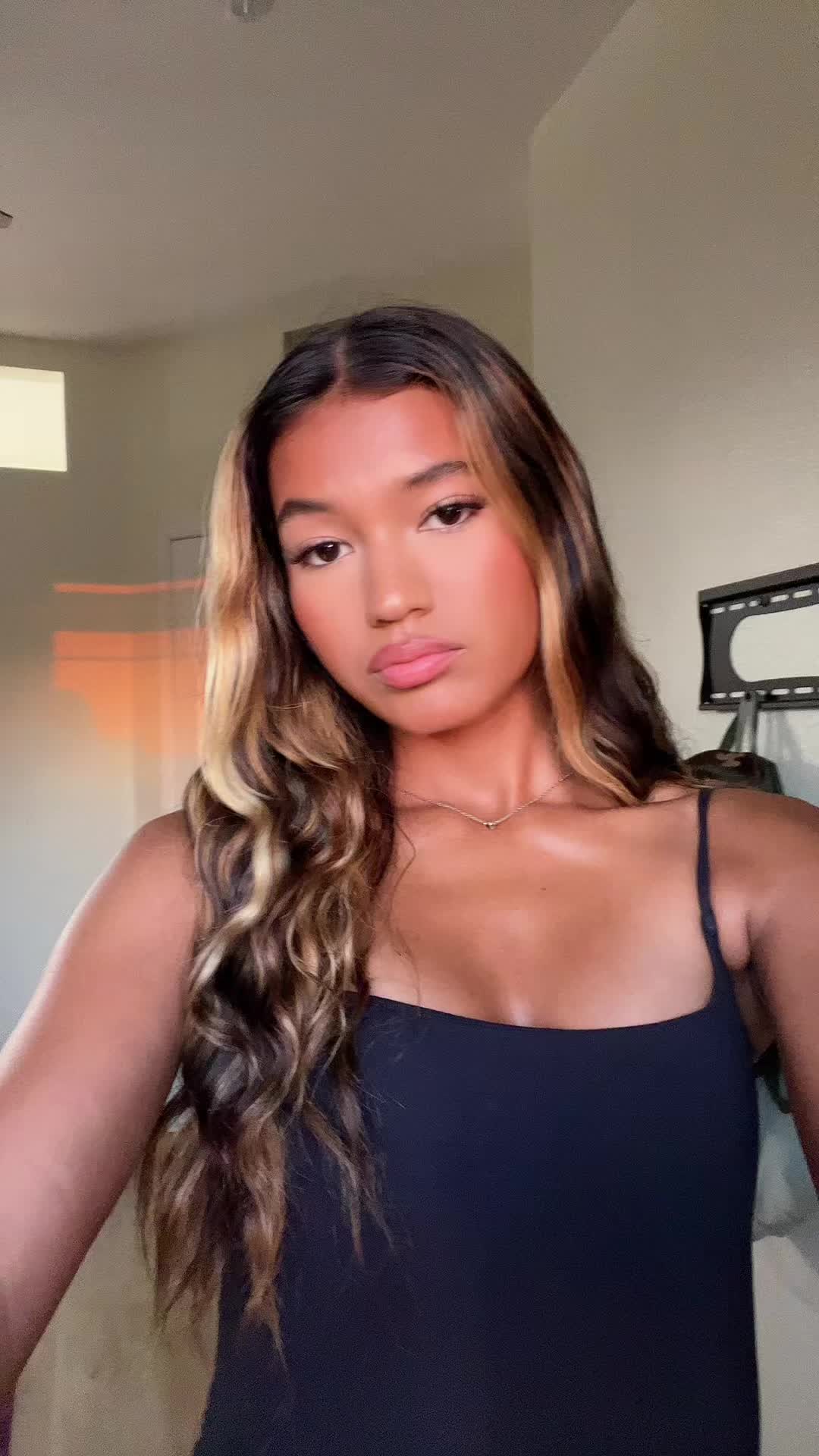 @_sophiechaii