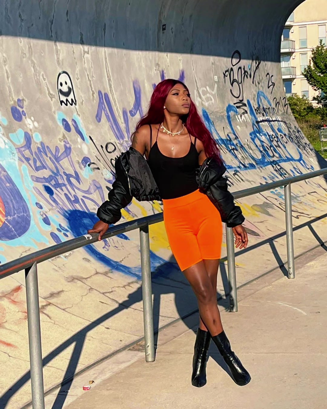 @Queen_lizzyb12 👸🦋🛍