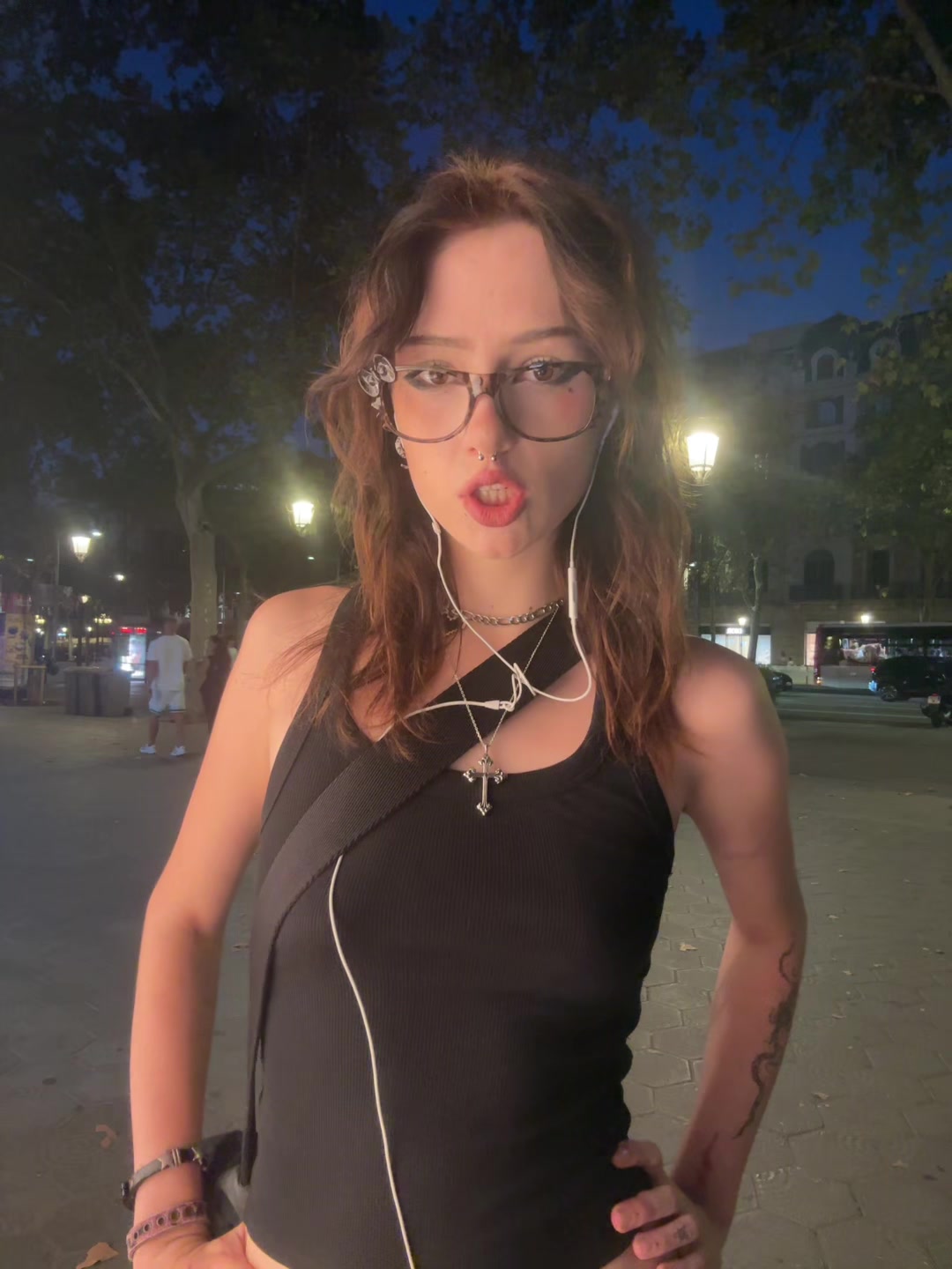 @Тусиби