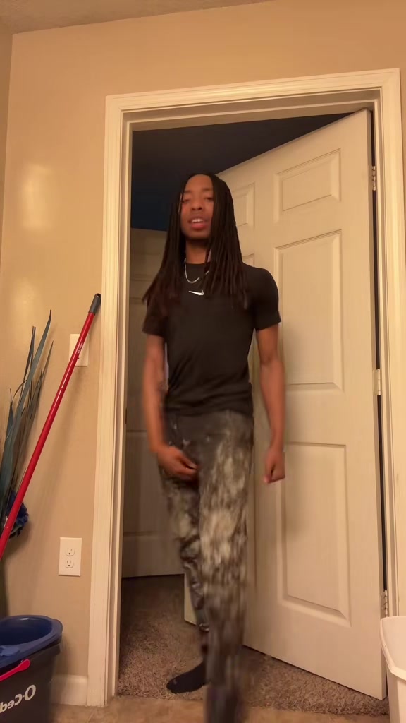 @ayopi3rr3
